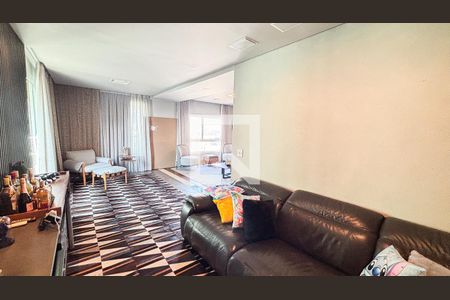 Apartamento à venda com 248m², 3 quartos e 4 vagas Apartamento à venda com 248m², 3 quartos e 4 vagasSala - Sala de Jantar - Sala Tv