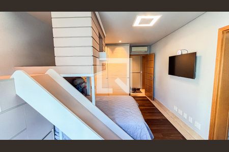 Apartamento à venda com 248m², 3 quartos e 4 vagas Apartamento à venda com 248m², 3 quartos e 4 vagasSuite 2