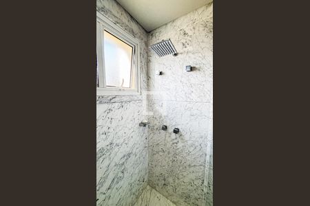 Apartamento à venda com 248m², 3 quartos e 4 vagas Apartamento à venda com 248m², 3 quartos e 4 vagasVista Suite 1