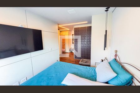 Apartamento à venda com 248m², 3 quartos e 4 vagas Apartamento à venda com 248m², 3 quartos e 4 vagasSuíte 3