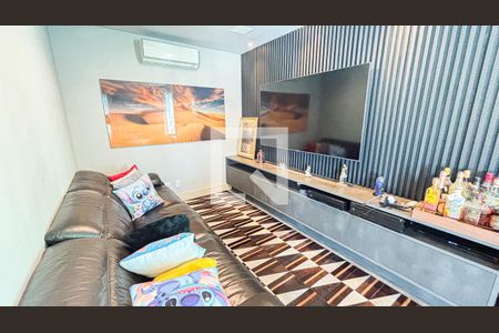 Apartamento à venda com 248m², 3 quartos e 4 vagas Apartamento à venda com 248m², 3 quartos e 4 vagasSala - Sala de Jantar - Sala Tv