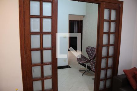 Sala de casa à venda com 3 quartos, 180m² em Jk, Contagem