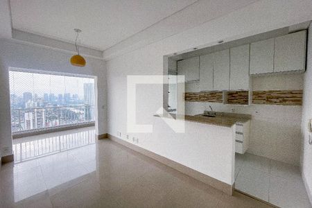 Sala de apartamento à venda com 2 quartos, 77m² em Pinheiros, São Paulo