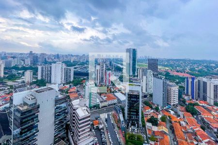 Vista  de apartamento à venda com 2 quartos, 77m² em Pinheiros, São Paulo