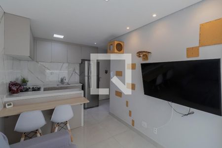 Sala e Cozinha  de apartamento à venda com 2 quartos, 40m² em Vila Ré, São Paulo