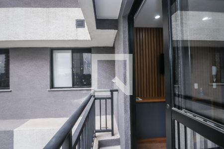 Varanda de kitnet/studio à venda com 1 quarto, 26m² em Cidade Jardim, São Paulo