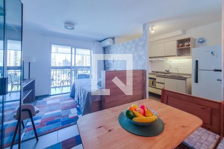 Sala de apartamento à venda com 1 quarto, 25m² em Vila Mariana, São Paulo