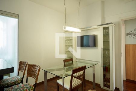 Sala de apartamento à venda com 3 quartos, 95m² em Santo Antônio, Belo Horizonte