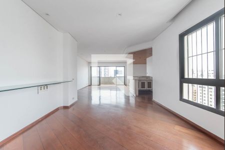 Sala de apartamento para alugar com 4 quartos, 275m² em Brooklin Novo, São Paulo