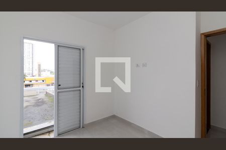 Quarto 1 de apartamento para alugar com 2 quartos, 41m² em Parque Paineiras, São Paulo