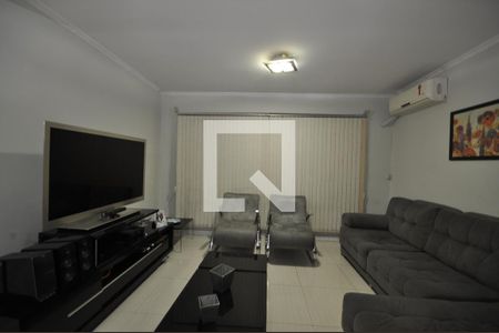 Sala de casa à venda com 3 quartos, 312m² em Vila Nova Carolina, São Paulo