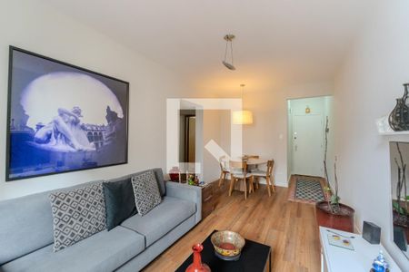 Sala de apartamento para alugar com 2 quartos, 90m² em Bela Vista, São Paulo