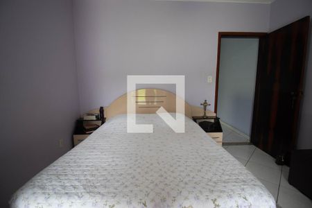 Quarto 1 suíte de casa à venda com 3 quartos, 162m² em Campestre, Santo André