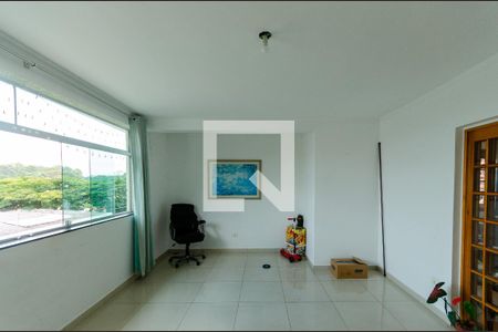 Sala - sacada de casa para alugar com 3 quartos, 278m² em Jardim Regina, São Paulo