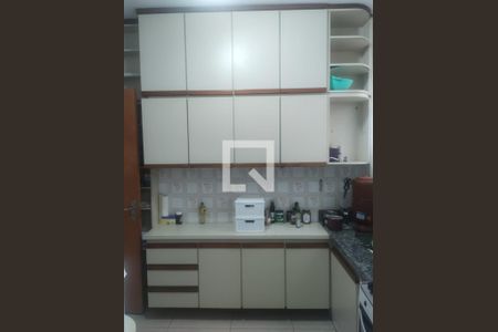 Cozinha de apartamento para alugar com 3 quartos, 74m² em Jardim Flamboyant, Campinas