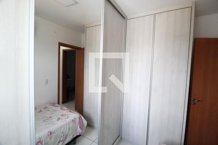 Quarto de apartamento para alugar com 2 quartos, 60m² em Granada, Uberlândia