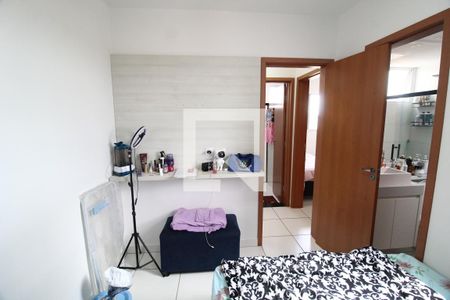 Suite de apartamento para alugar com 2 quartos, 60m² em Granada, Uberlândia