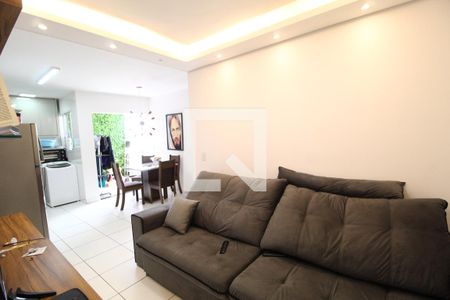 Sala de apartamento para alugar com 2 quartos, 60m² em Granada, Uberlândia