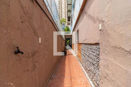 Casa para alugar com 192m², 3 quartos e 1 vaga Casa para alugar com 192m², 3 quartos e 1 vagaCorredor Lateral