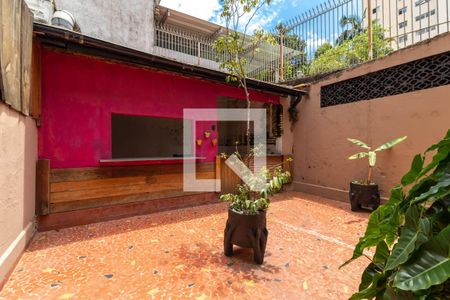 Casa para alugar com 192m², 3 quartos e 1 vaga Casa para alugar com 192m², 3 quartos e 1 vagaQuintal