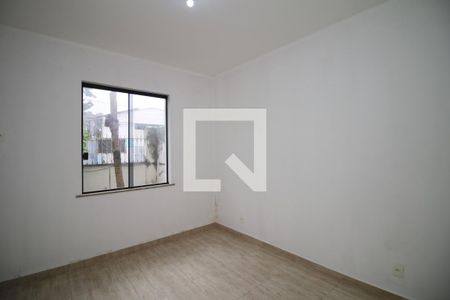 Quarto 2 de apartamento à venda com 2 quartos, 70m² em Parada de Lucas, Rio de Janeiro