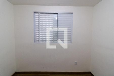 Quarto 1 de apartamento para alugar com 2 quartos, 46m² em Restinga, Porto Alegre