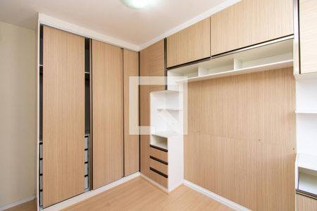 Quarto 1 de apartamento à venda com 2 quartos, 44m² em Jardim Gracinda, Guarulhos