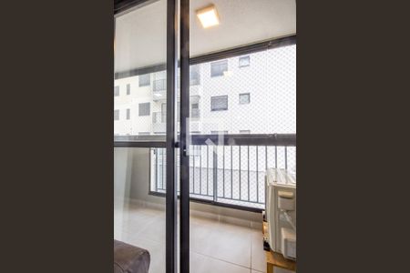 Sacada de apartamento à venda com 2 quartos, 48m² em Presidente Altino, Osasco