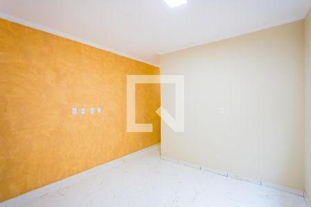 Sala de casa para alugar com 2 quartos, 60m² em Vila Lutécia, Santo André