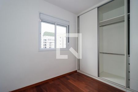 Suíte de apartamento à venda com 2 quartos, 70m² em Jardim Parque Morumbi, São Paulo