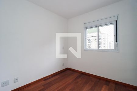 Suíte de apartamento à venda com 2 quartos, 70m² em Jardim Parque Morumbi, São Paulo