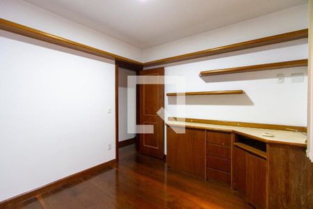 Quarto 1 de apartamento para alugar com 4 quartos, 226m² em Barra da Tijuca, Rio de Janeiro