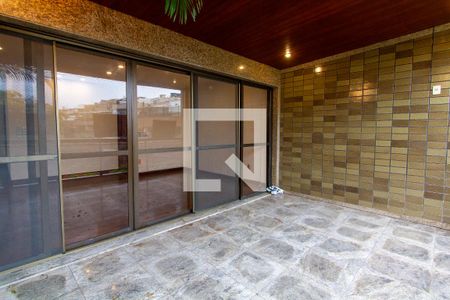 Varanda de apartamento para alugar com 4 quartos, 226m² em Barra da Tijuca, Rio de Janeiro