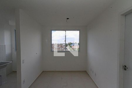 Sala de apartamento para alugar com 2 quartos, 35m² em Conjunto Habitacional Teotonio Vilela, São Paulo