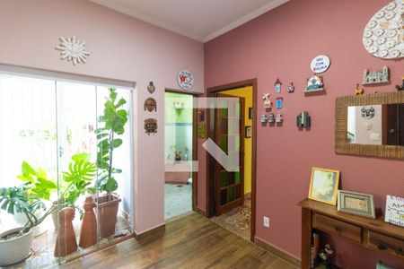 Hall de entrada de casa à venda com 6 quartos, 330m² em Loteamento Parque das Hortências (sousas), Campinas