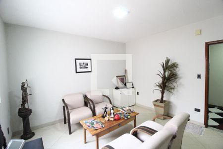 Sala de apartamento para alugar com 4 quartos, 160m² em Santa Mônica, Uberlândia