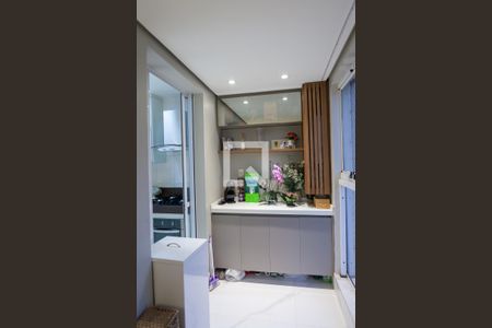 Apartamento à venda com 70m², 2 quartos e 1 vaga Apartamento à venda com 70m², 2 quartos e 1 vagavaranda