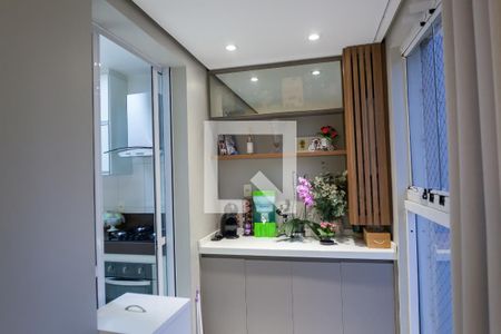 Apartamento à venda com 70m², 2 quartos e 1 vaga Apartamento à venda com 70m², 2 quartos e 1 vagavaranda