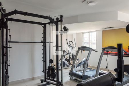 Apartamento à venda com 72m², 2 quartos e 1 vaga Apartamento à venda com 72m², 2 quartos e 1 vagaÁrea comum - Academia
