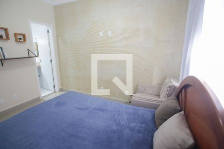 Casa à venda com 238m², 4 quartos e 3 vagas Casa à venda com 238m², 4 quartos e 3 vagasQuarto Suíte 4