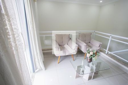 Casa à venda com 238m², 4 quartos e 3 vagas Casa à venda com 238m², 4 quartos e 3 vagasSala de TV