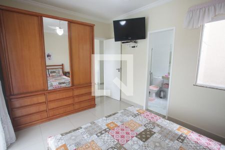 Casa à venda com 238m², 4 quartos e 3 vagas Casa à venda com 238m², 4 quartos e 3 vagasQuarto Suíte 2