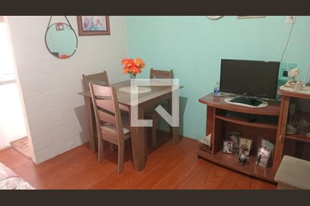 Sala de apartamento à venda com 2 quartos, 47m² em Cavalhada, Porto Alegre