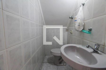 Lavabo de casa de condomínio para alugar com 2 quartos, 116m² em Chácara Mafalda, São Paulo