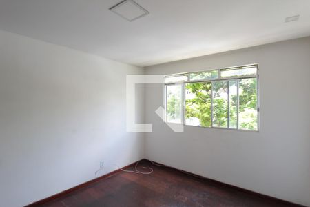 Sala de apartamento à venda com 3 quartos, 60m² em Guarani, Belo Horizonte