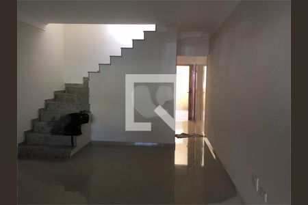 Casa à venda com 3 quartos, 140m² em Vila Carrão, São Paulo