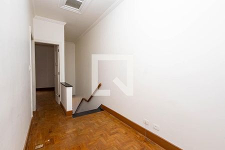 Sala de casa à venda com 3 quartos, 230m² em Bela Vista, São Paulo