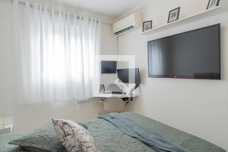 Quarto 1 de apartamento à venda com 2 quartos, 60m² em Teresópolis, Porto Alegre