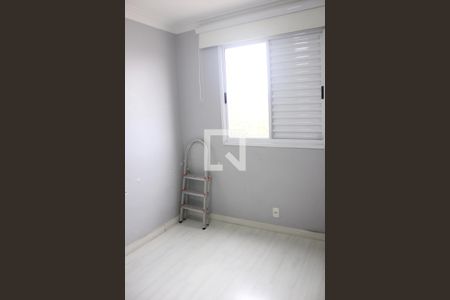 Quarto 1 de apartamento para alugar com 2 quartos, 44m² em Jardim Las Vegas, Guarulhos