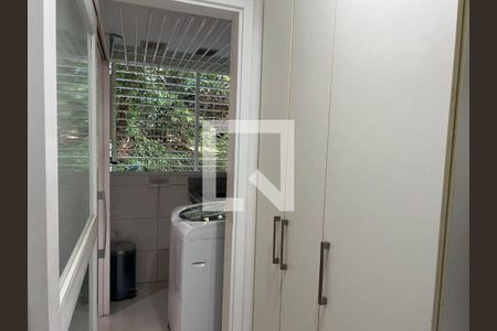 Apartamento à venda com 3 quartos, 120m² em Charitas, Niterói